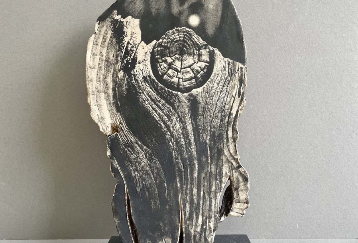 Woodprint Stone Front)