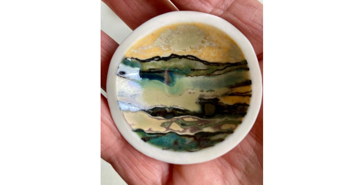 Small porcelain landscape bowl 3