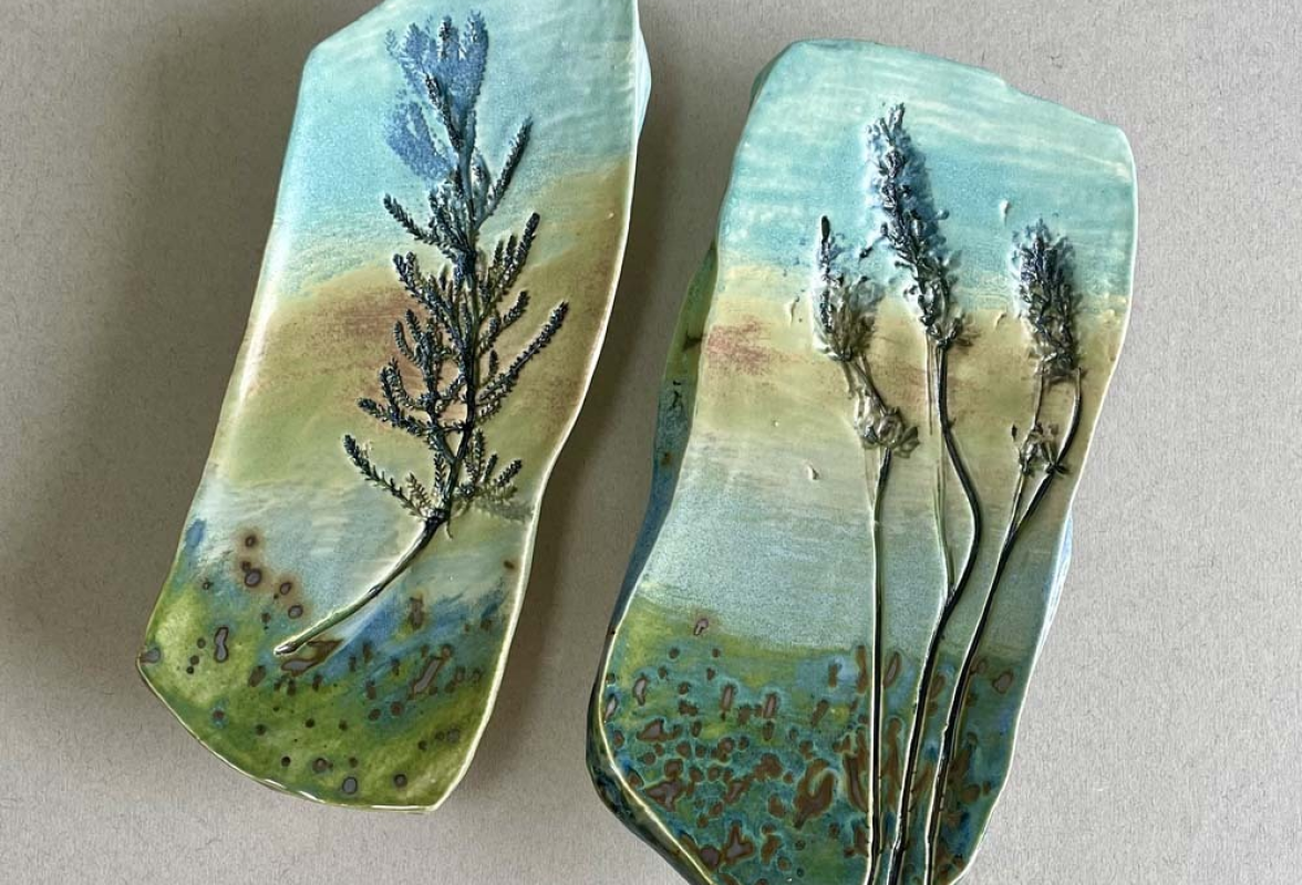 Plant textured platters