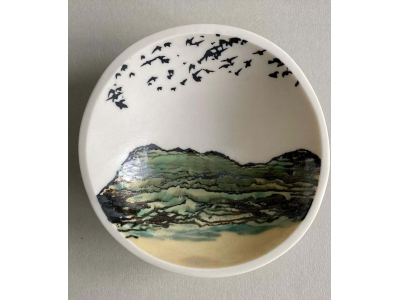 Small porcelain landscape bowl 1