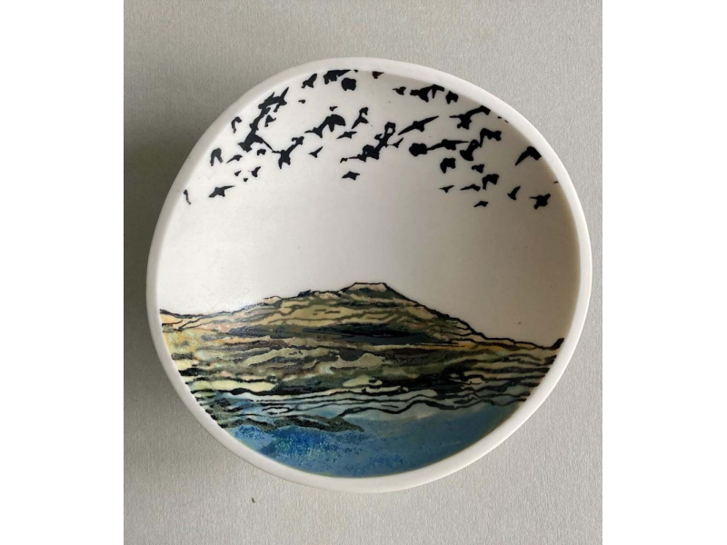 Small porcelain landscape bowl 2