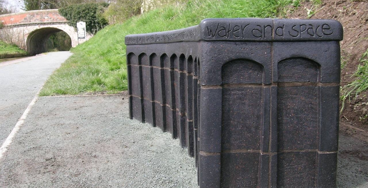 Ellesmere Gateway Sculpture - Aqueduct Bench