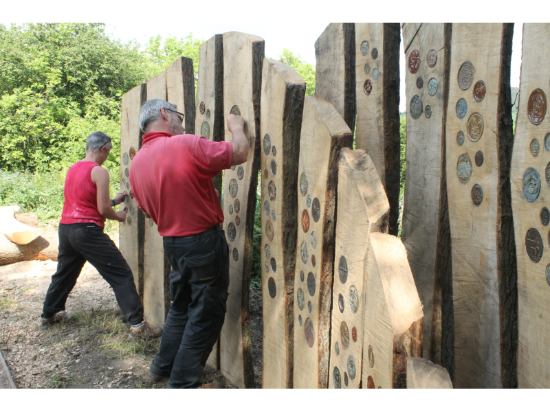 Cuttting excess glue from tiles