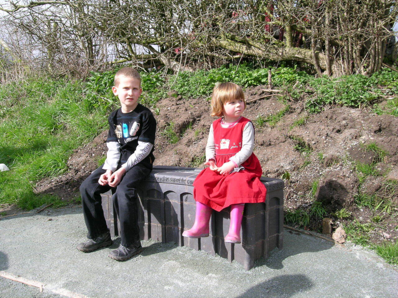 Cousins enjoy the bench